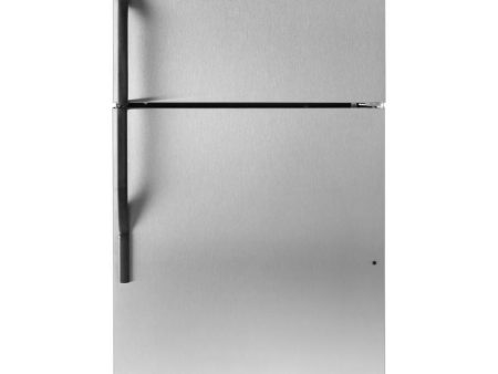 Top-Freezer Refrigerator with FreshLock Crispers For Sale